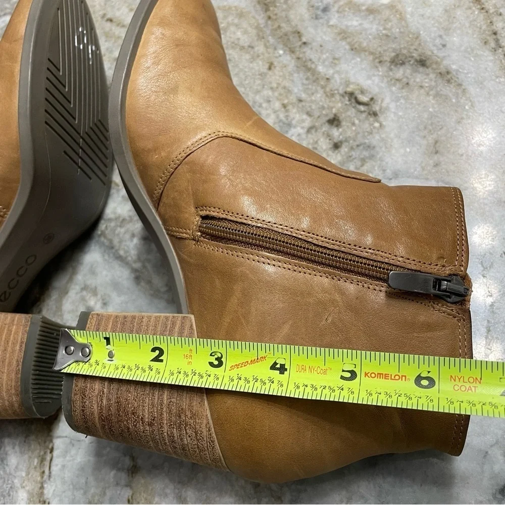 Ecco Shape 55 2 Tan Leather heeled Ankle Boots Women’s 8